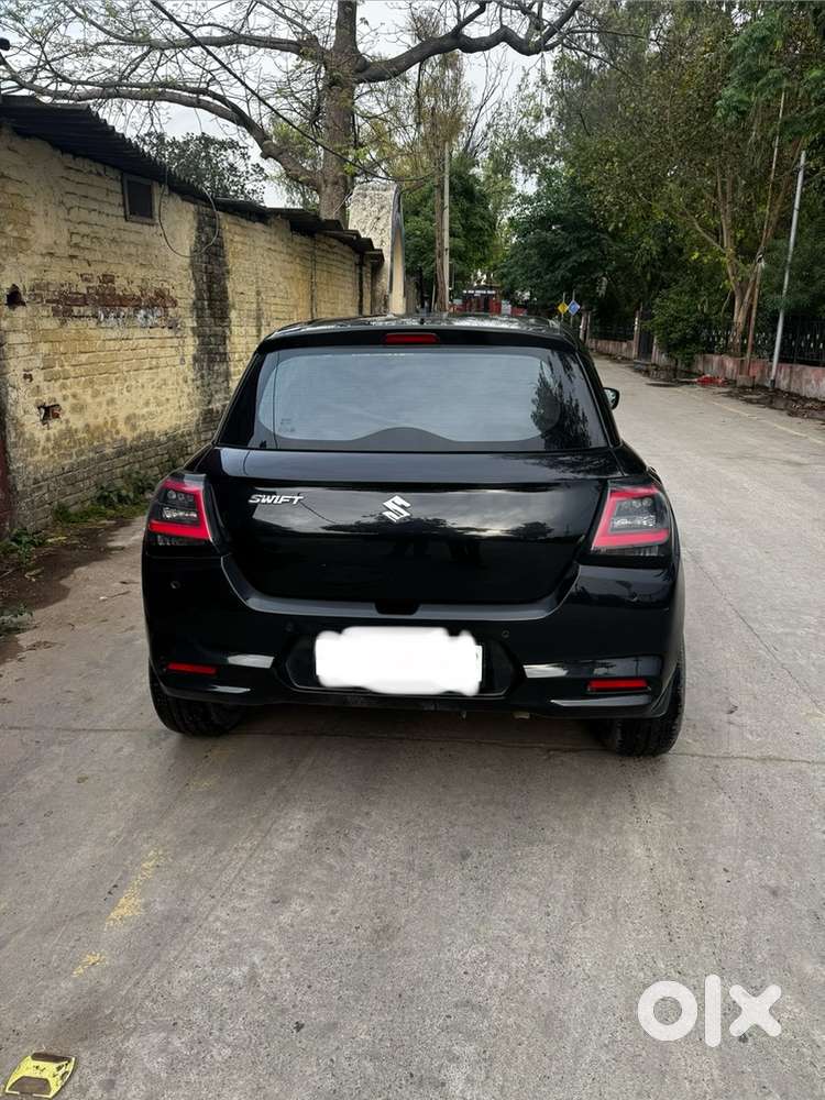 Maruti Swift 1.2 Vxi 2025