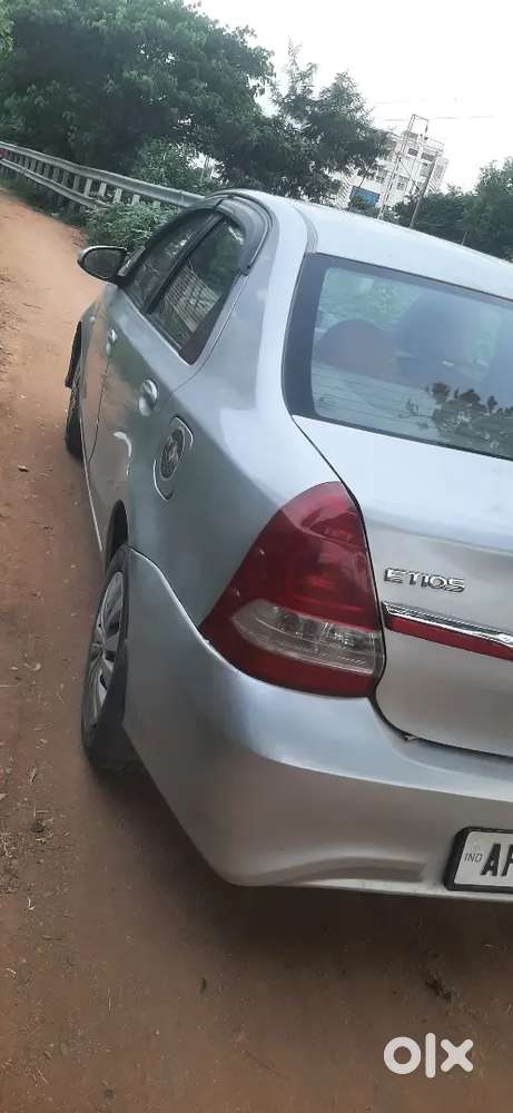 Toyota Etios 2015 Diesel Well Maintained