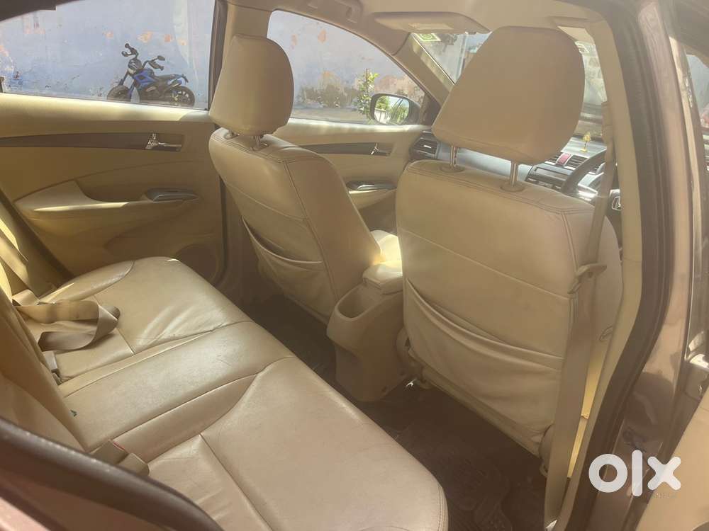 Honda With Manual 2013