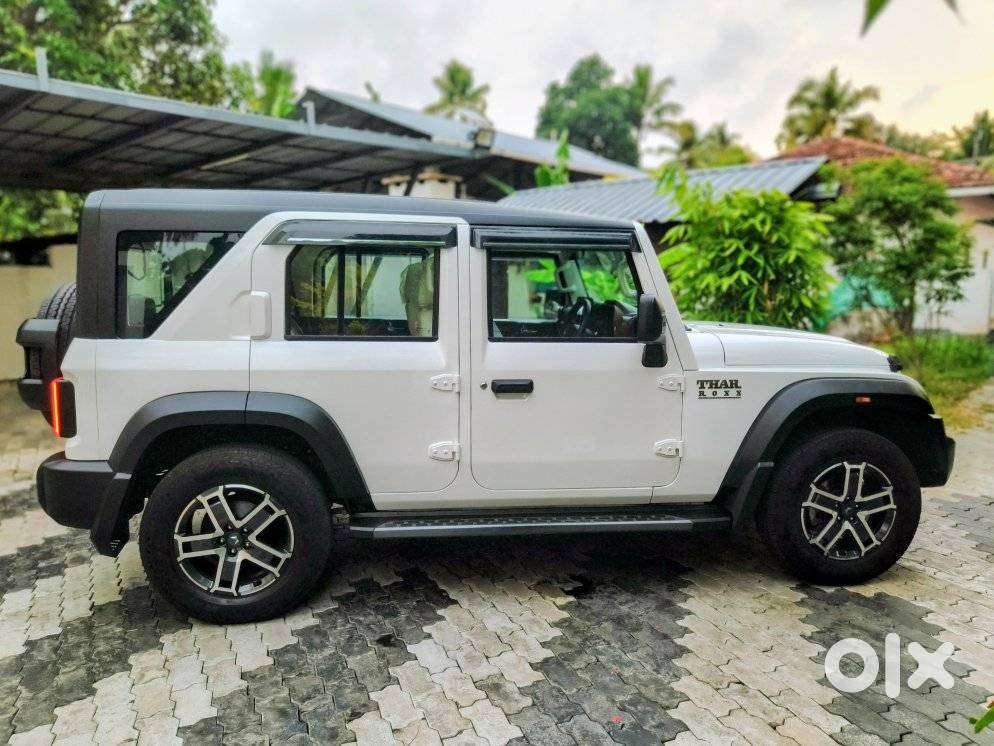 Mahindra Thar Roxx Mx5 Petrol Mt 2wd, 2024, Petrol
