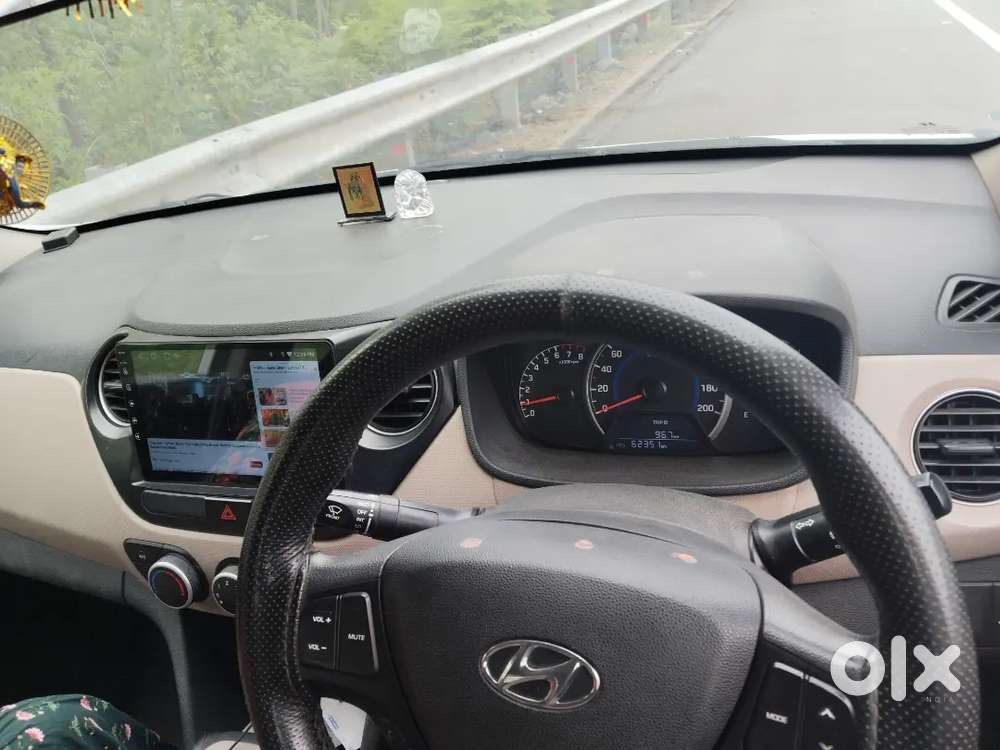 Hyundai Grand I10 2017 Petrol 60000 Km Driven