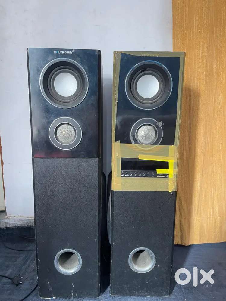 Full good condition of volume ,base, adjustment of volume black colour