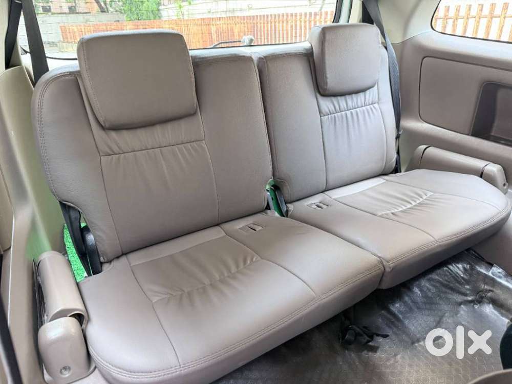 Toyota Innova 2.5 Gx 7 Str Bs-iii, 2016