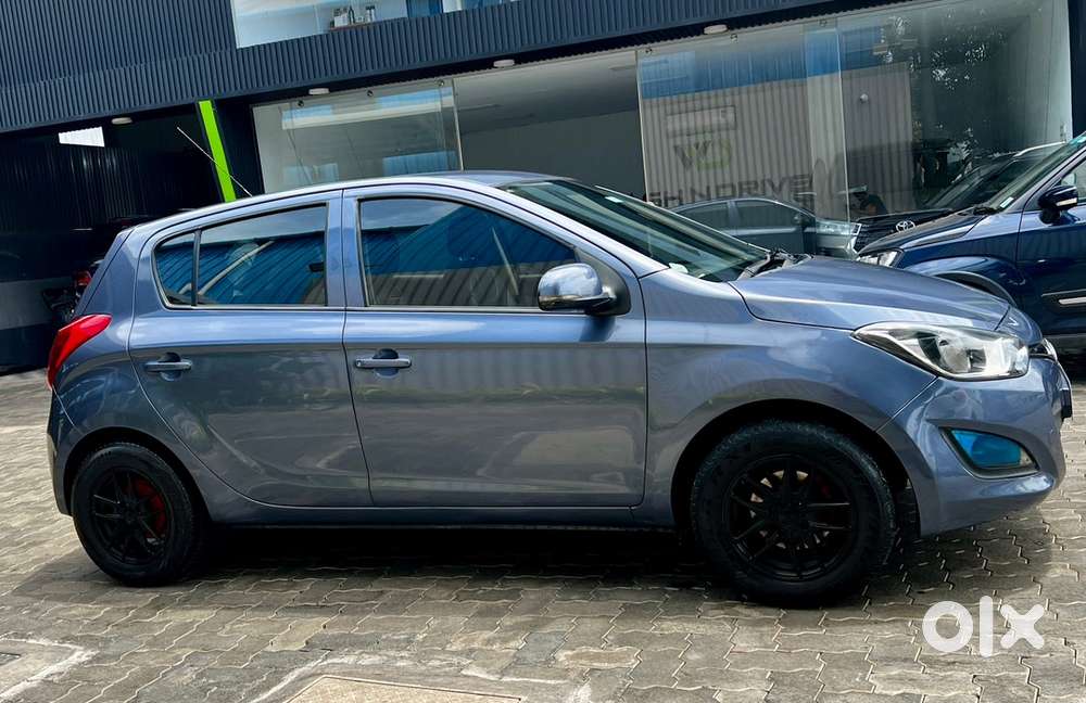 Hyundai I20 Sportz 2012