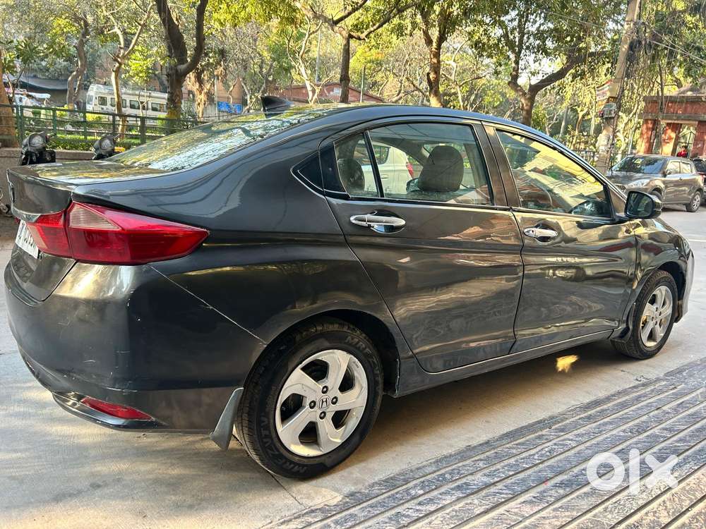 Honda City 1.5 V 4th Gen I-vtec Mt, 2016, Petrol