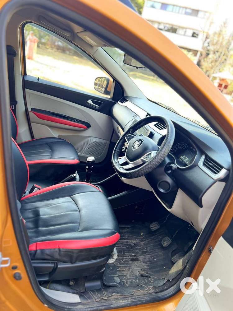 Renault Triber Rxz, 2020, Petrol