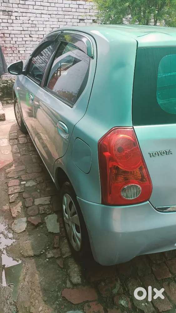 Toyota Etios Liva 2012 Diesel Manual Car