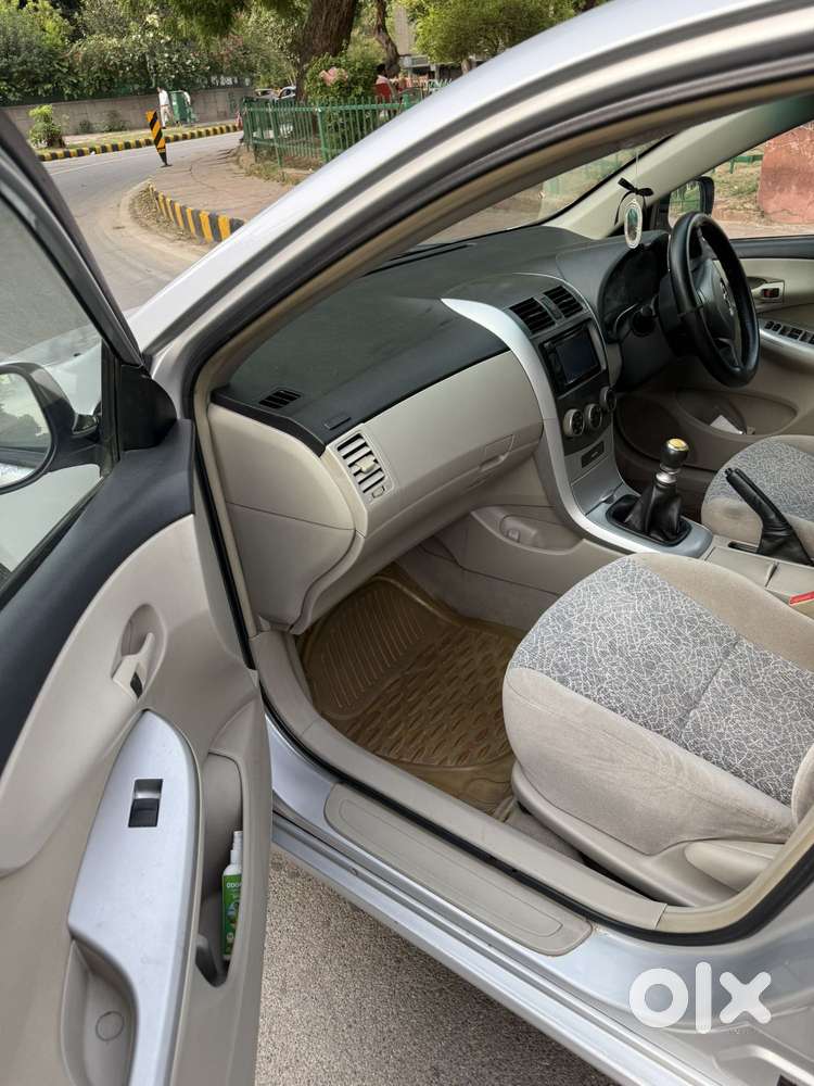 Toyota Corolla Altis 2010-2013 1.8 Js, 2012, Petrol