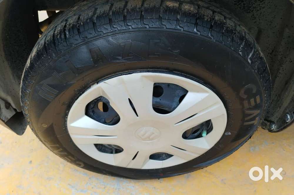 Maruti Suzuki Swift Vxi, 2016, Petrol