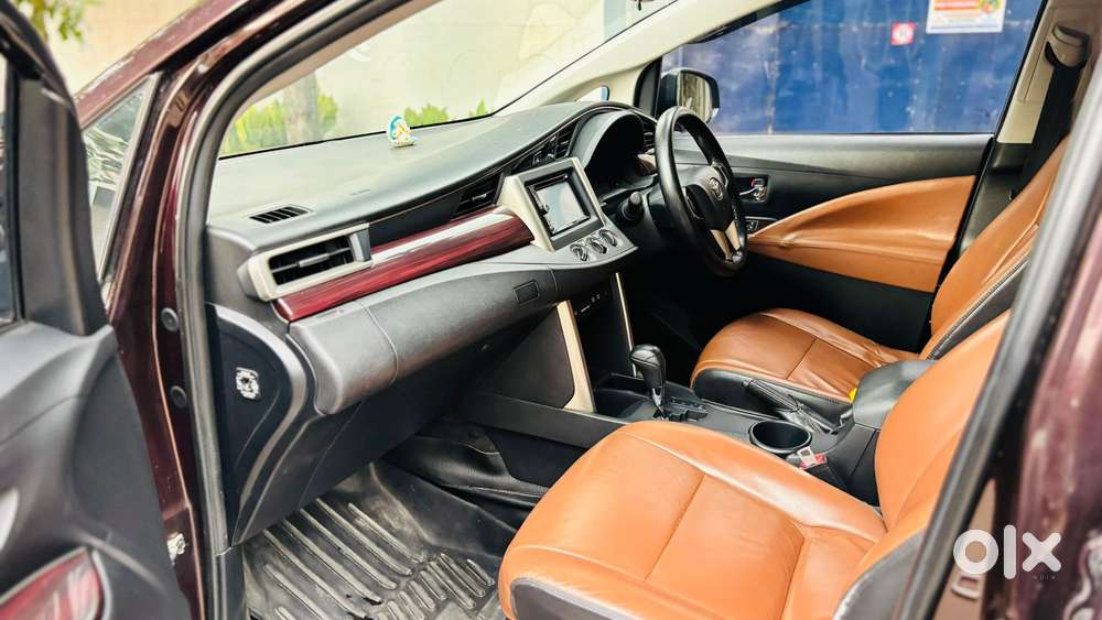 Toyota Innova Crysta 2.8 Gx At 7 Str, 2017, Diesel