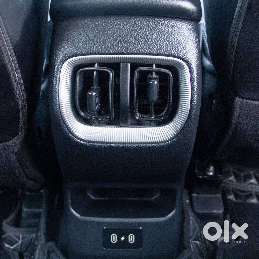 Kia Sonet G 1.2 5mt Htk(o), 2025, Petrol