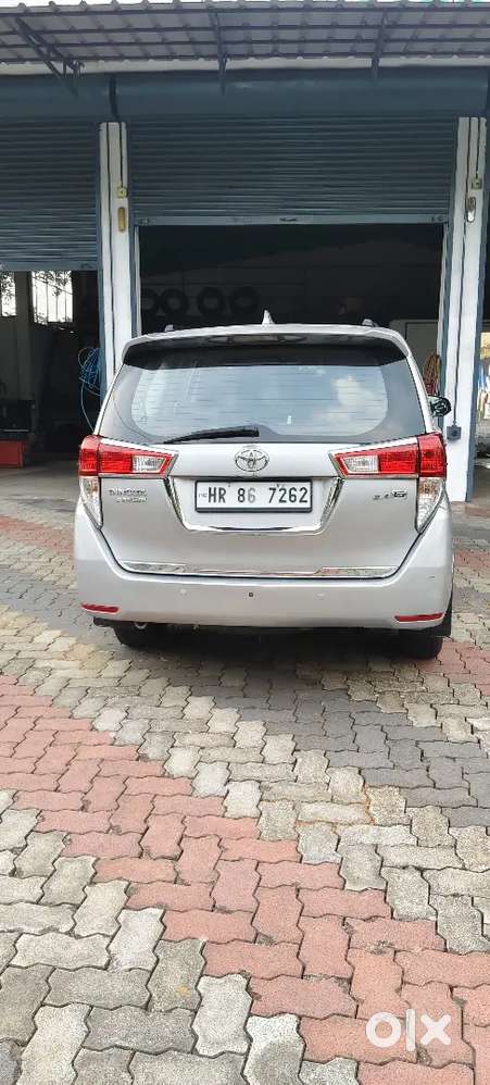 Toyota Innova Crysta 2017 Diesel Manual