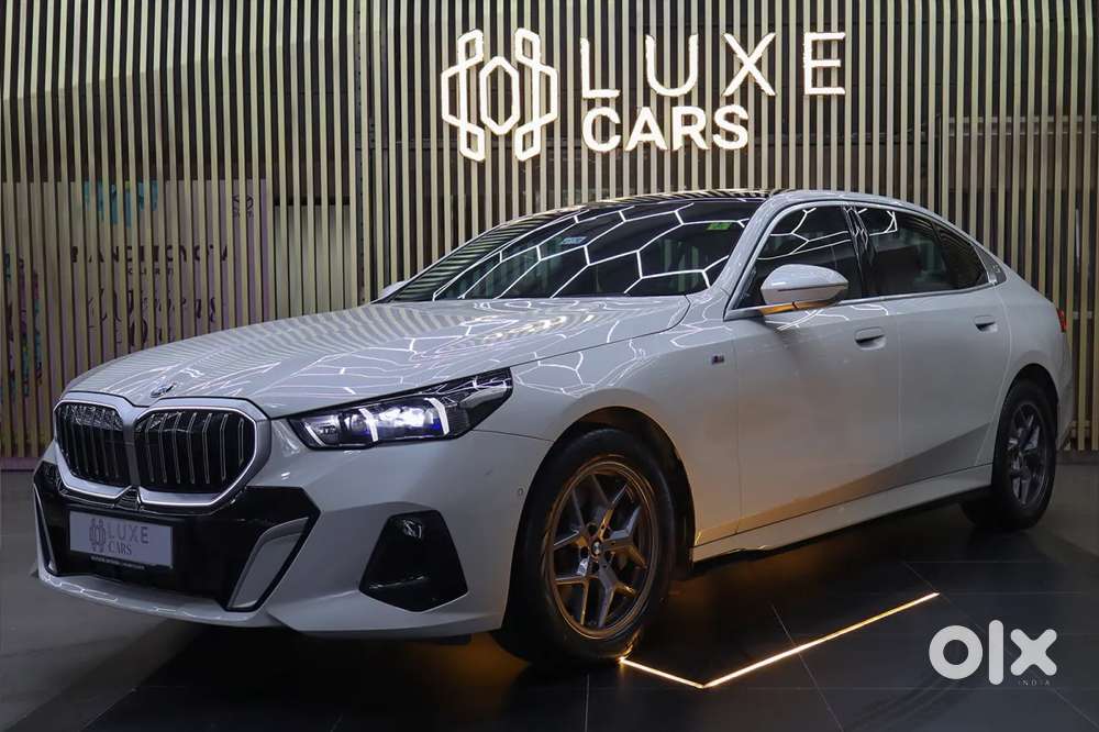 Bmw 5 Series, 2025, Petrol