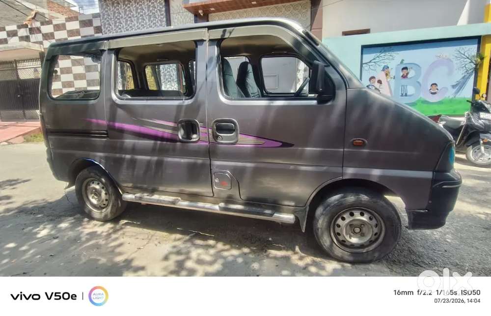 Maruti Suzuki Eeco 2016