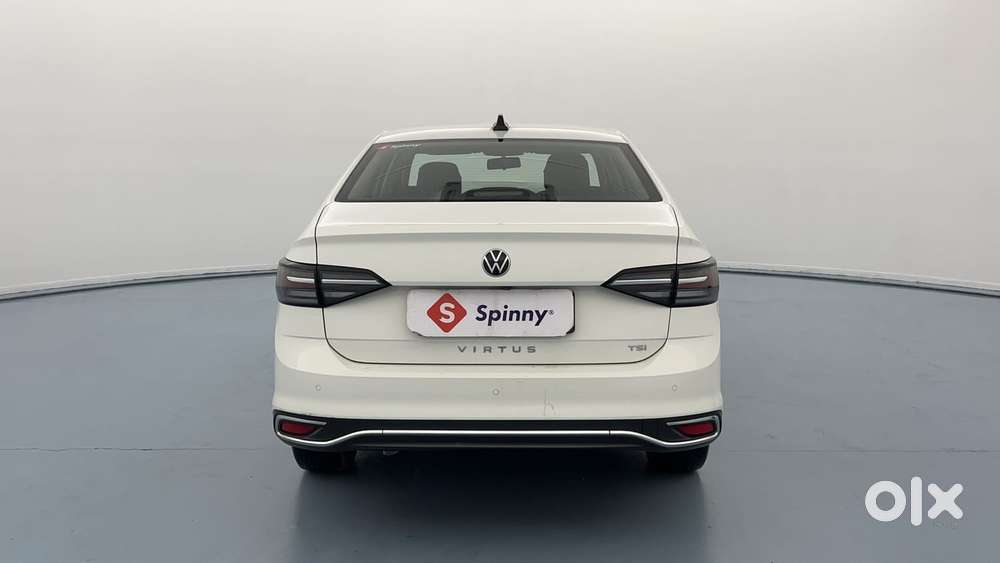 Volkswagen Virtus Highline Plus 1.0 Tsi At, 2022, Petrol