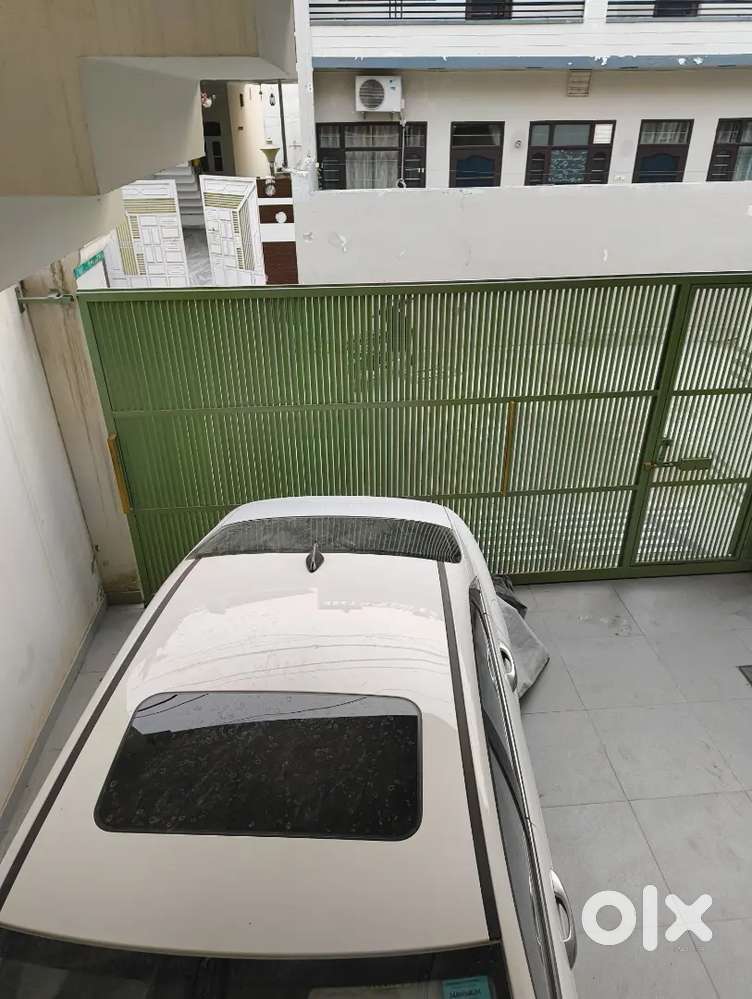 Hyundai Verna Sx Manual White Polar Colour 2024 Petrol Well Maintained