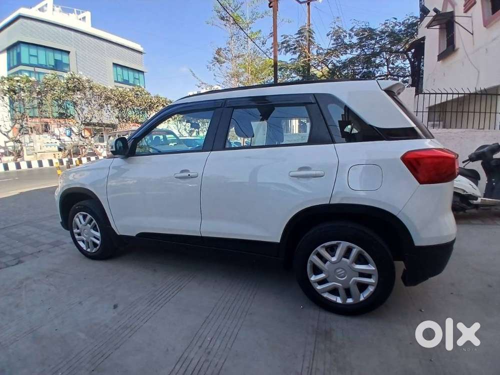 Maruti Suzuki Brezza 1.5 Vxi Smart Hybrid, 2021, Petrol