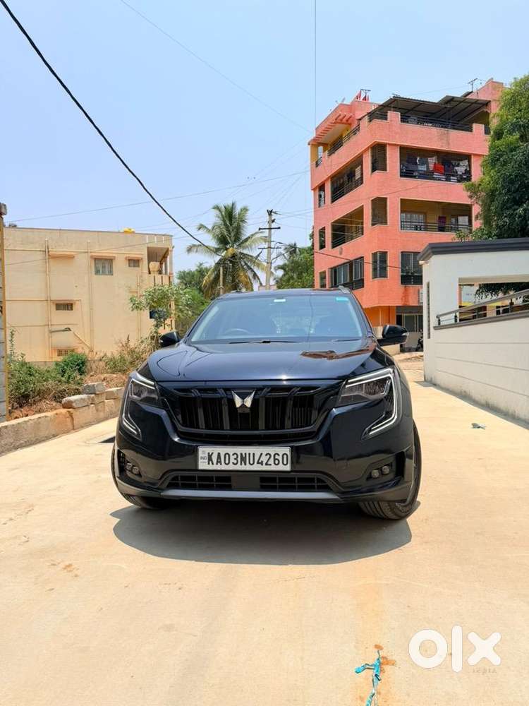 Mahindra Xuv700 Ax5 With 7xo Alloy Wheels And Tyres