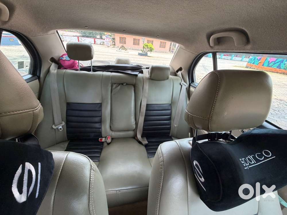 Maruti Suzuki Swift Dzire Vxi 2016