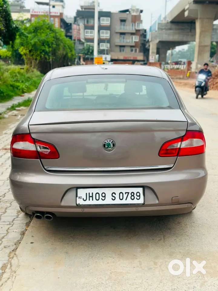 Skoda Superb, 2012, Petrol
