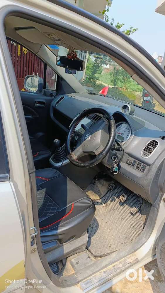 Petrol & Aftermarket Cng Fitted