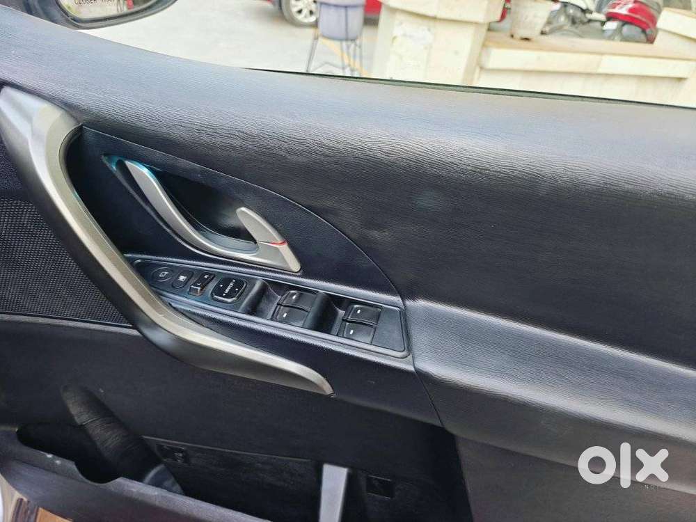 Mahindra Xuv500 W10 2wd, 2017, Diesel