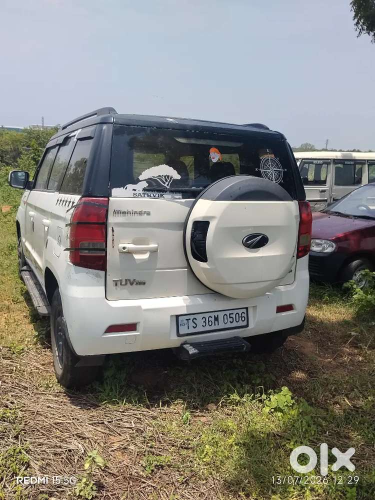 Mahindra Tuv 300 2017