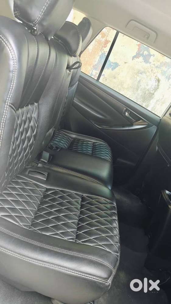Toyota Innova Crysta 2.4 G Mt, 2024, Diesel