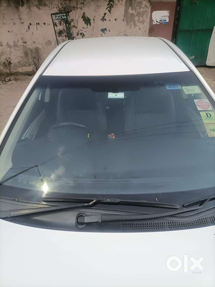 Toyota Corolla Altis 1.8 G, 2015, Petrol