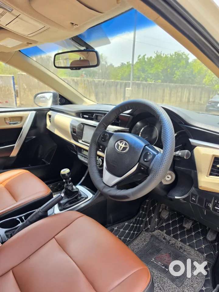 Toyota Corolla Altis 1.8 G, 2016, Petrol