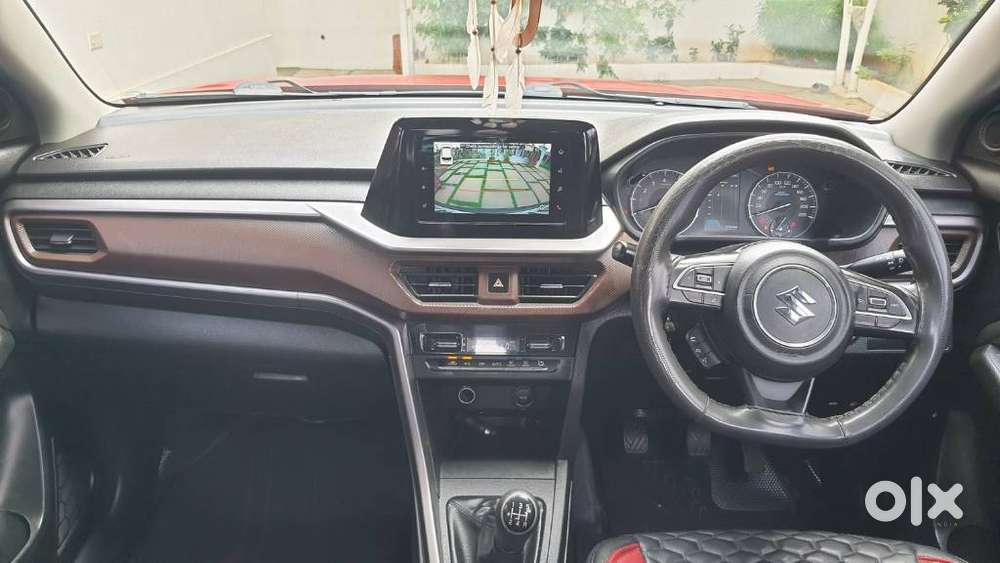 Maruti Suzuki Brezza 1.5 Zxi Smart Hybrid Dual Tone, 2023, Petrol