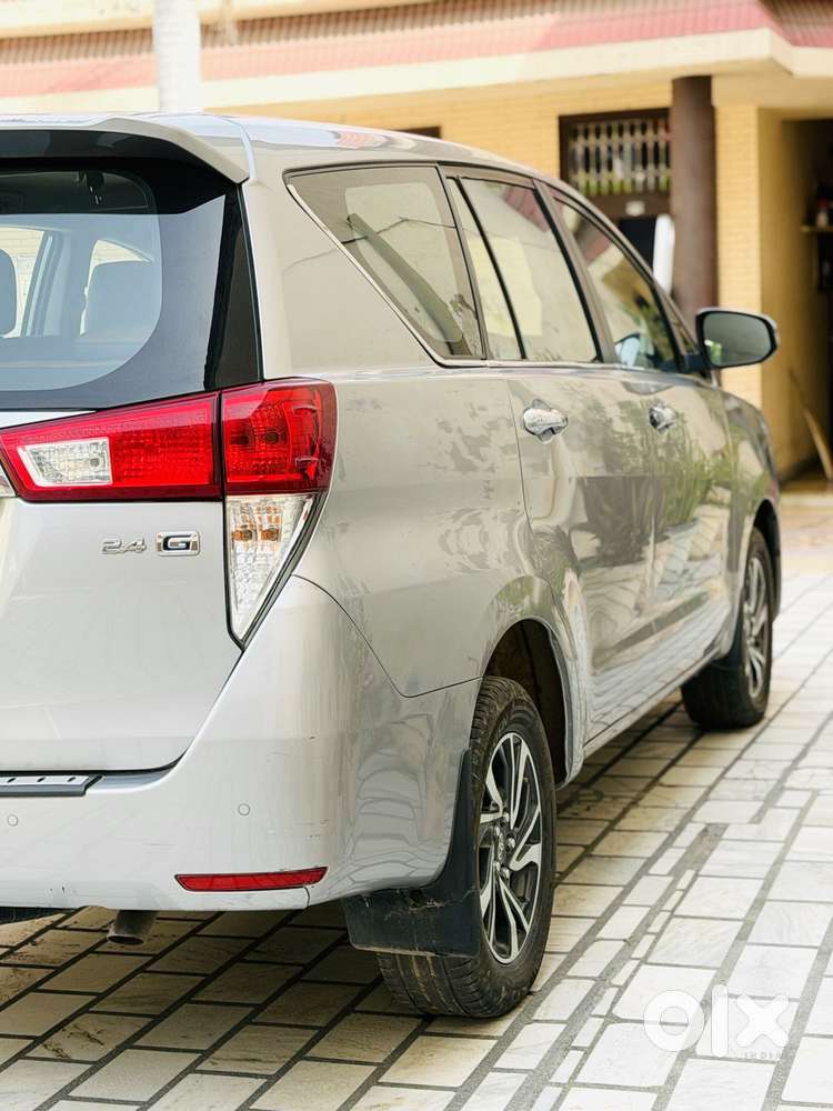 Toyota Innova Crysta [2020-ongoing] 2.4 Gx At 7 Str, 2022, Diesel