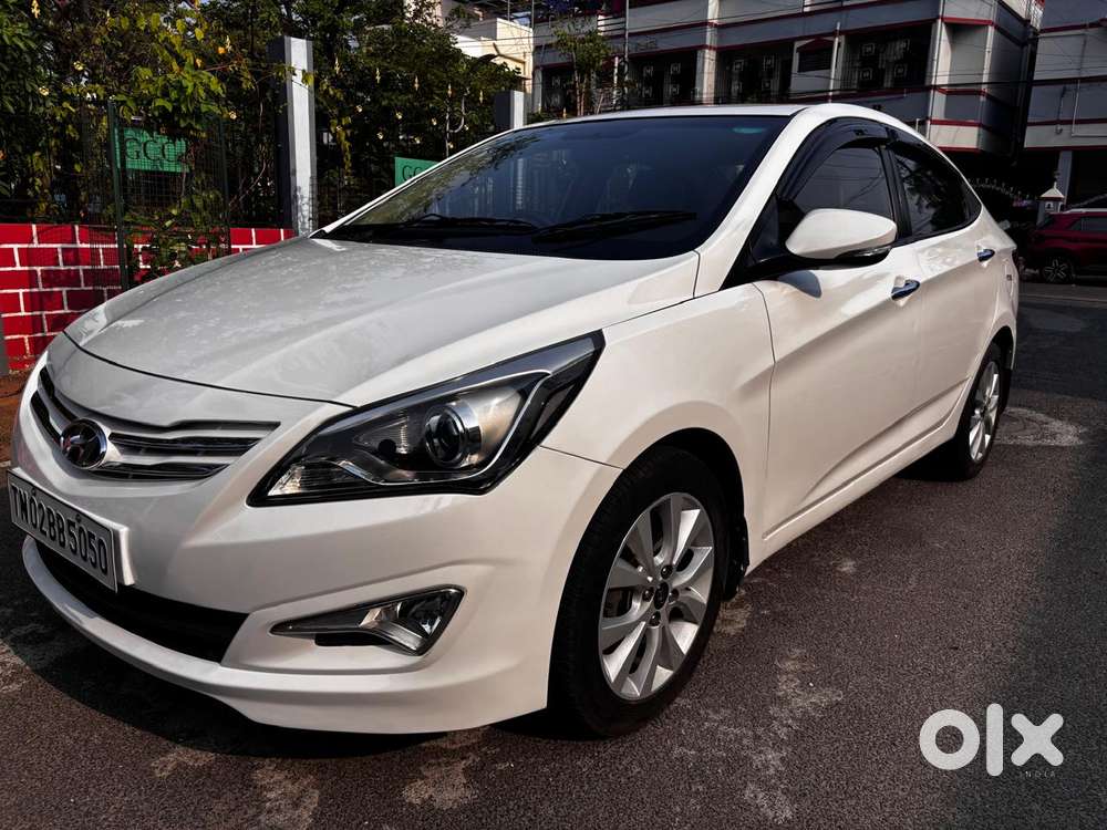 Hyundai Verna Fluidic 1.6 Vtvt Sx Automatic, 2015, Petrol