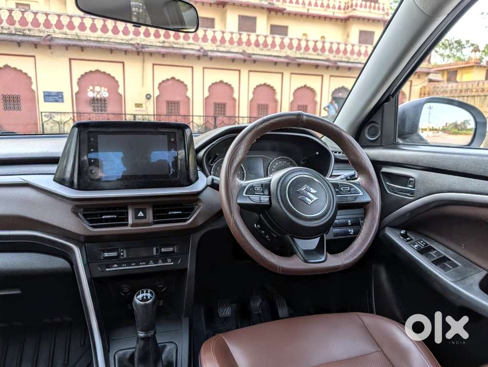 Maruti Suzuki Brezza Zxi S-cng, 2023, Cng & Hybrids