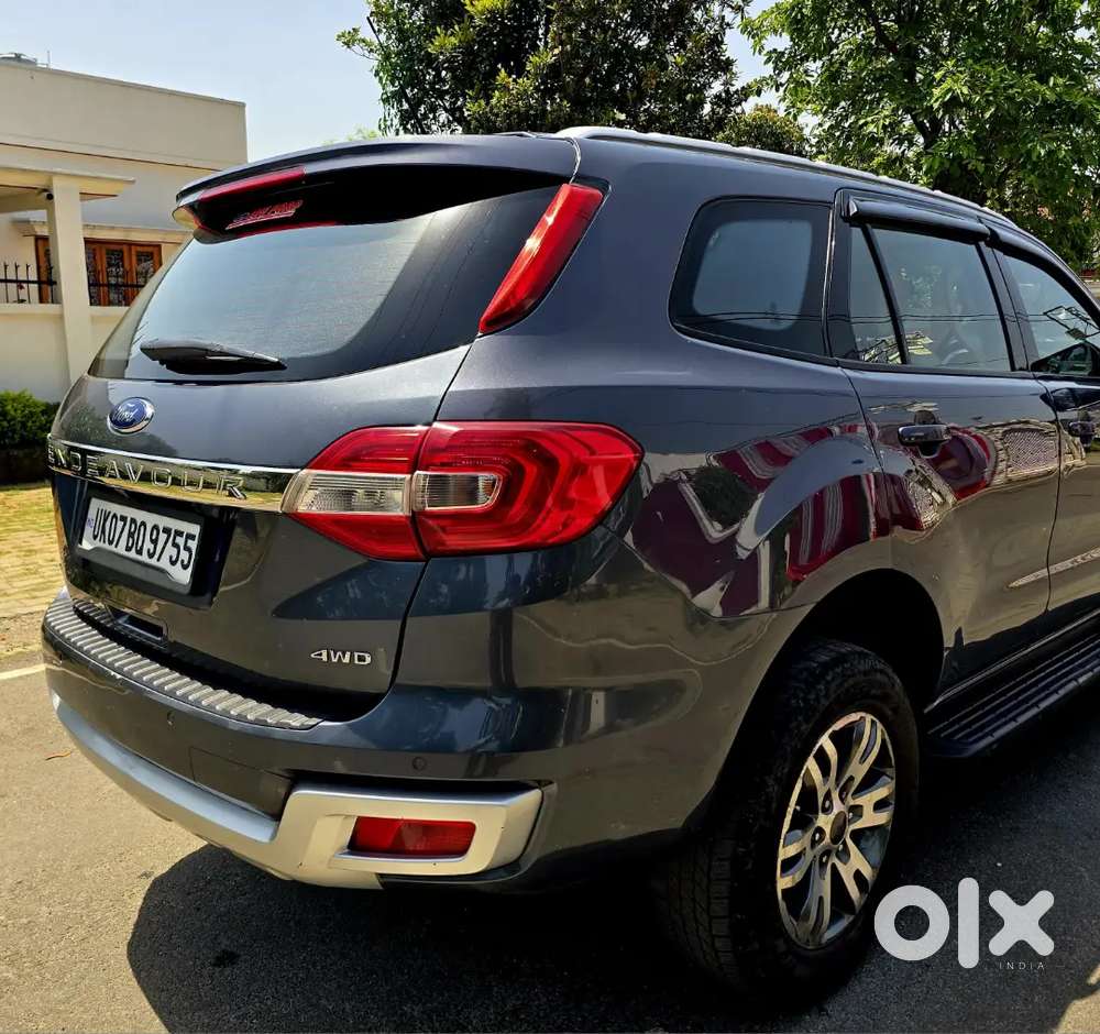Ford Endeavour 3.2 Titanium 4x4 2016