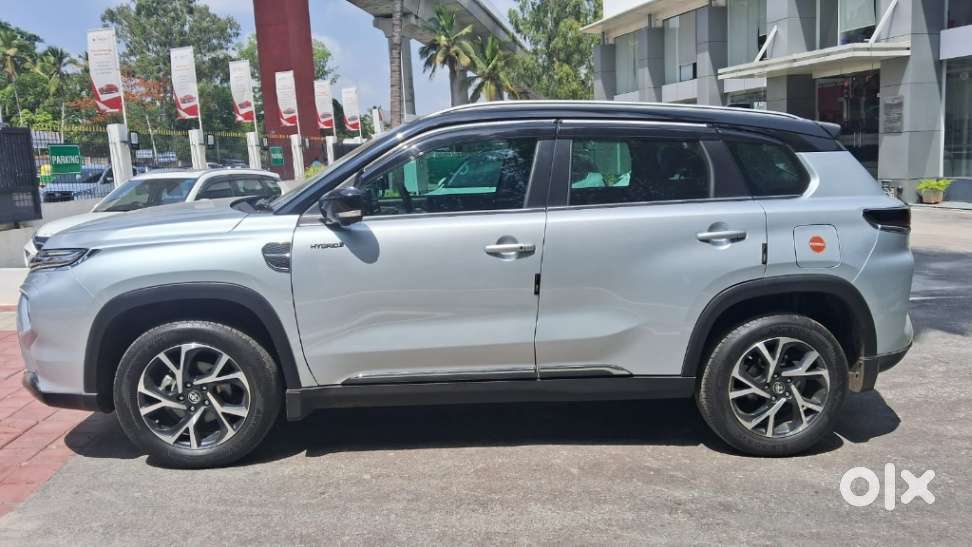 Toyota Urban Cruiser Hyryder 1.5 V Hybrid, 2025, Petrol