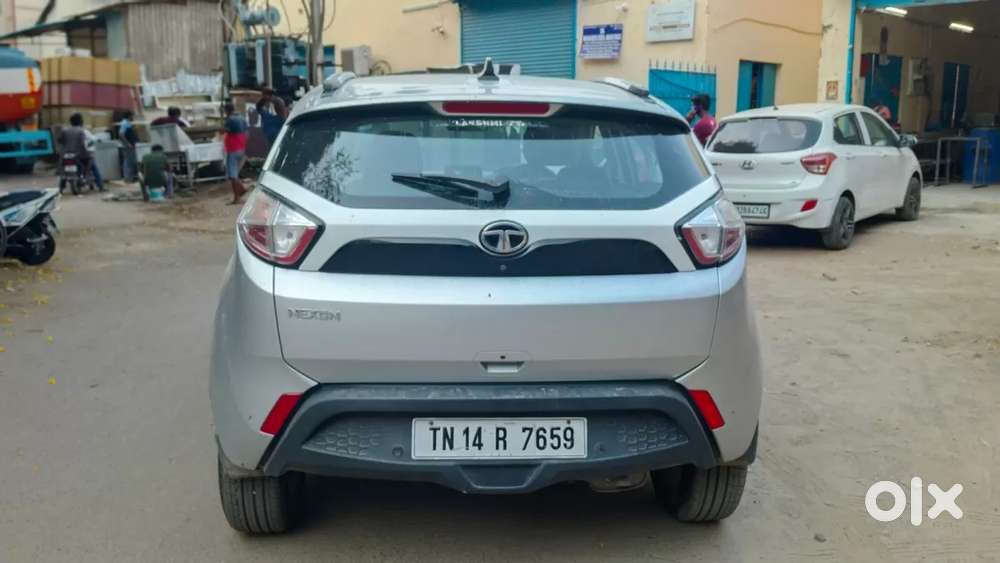 Tata Nexon 1.2 Revotron Xz, 2018, Petrol