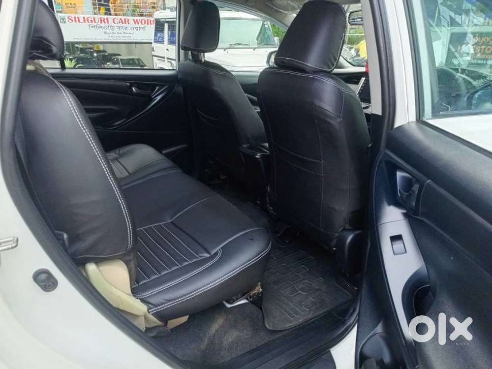 Toyota Innova Crysta 2.8 Gx At 7 Str, 2024, Diesel