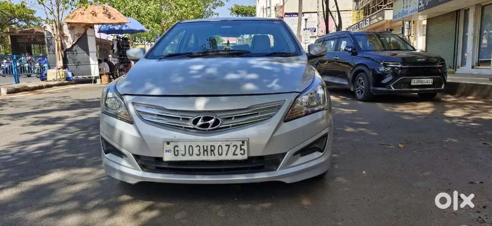 Hyundai Fluidic Verna 2015
