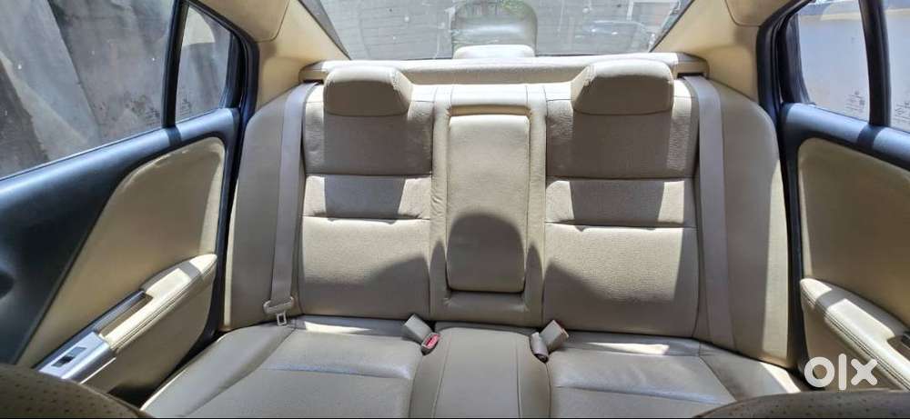 Excellent Condition Honda City At With Sunroof/ Top Model