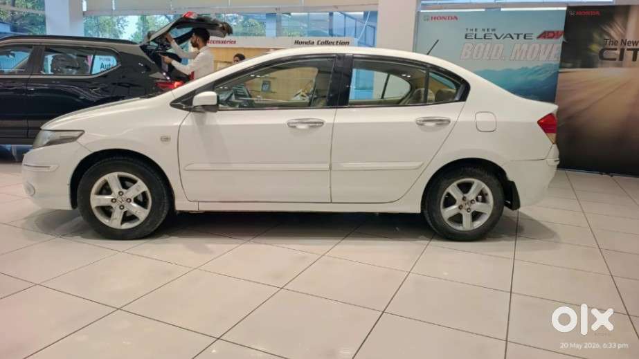 Honda City 2008-2011 1.5 V At Exclusive, 2010, Petrol