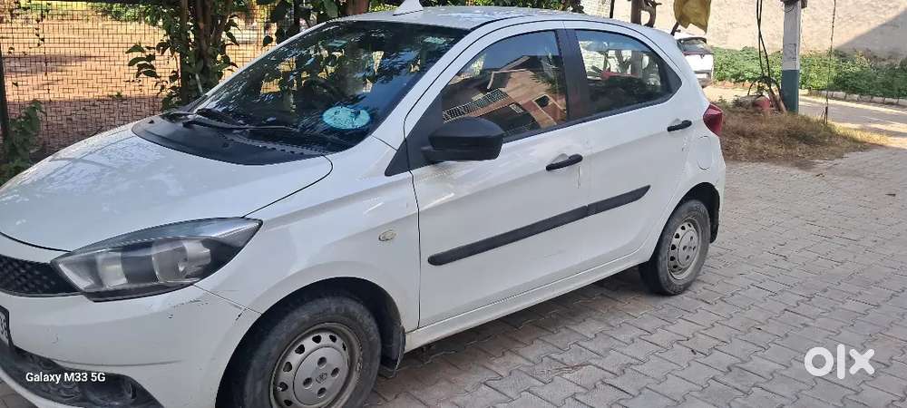Tata Tiago 2016 Petrol 98000 Km Driven