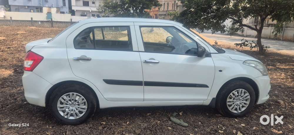 Maruti Suzuki Dzire 2017 Diesel 165000 Km Driven