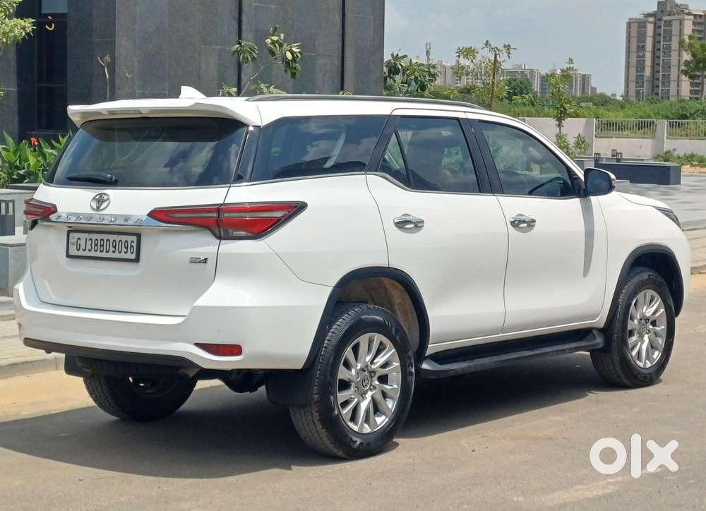 Toyota Fortuner 4x4 Mt 2.8 Diesel, 2022, Diesel