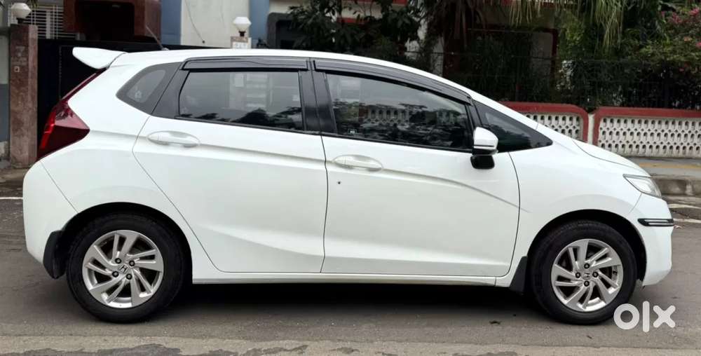 Honda Jazz V Cvt, 2017, Petrol