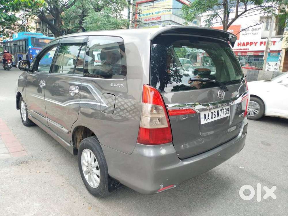 Toyota Innova 2.5 Z Diesel 7 Seater Bs Iv, 2014, Diesel