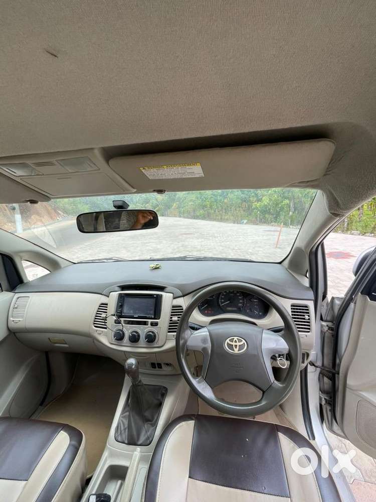 Toyota Innova 2013 Diesel Well Maintained