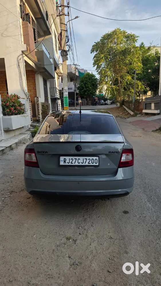 Premium Skoda Rapid Modified Sports Car 7200