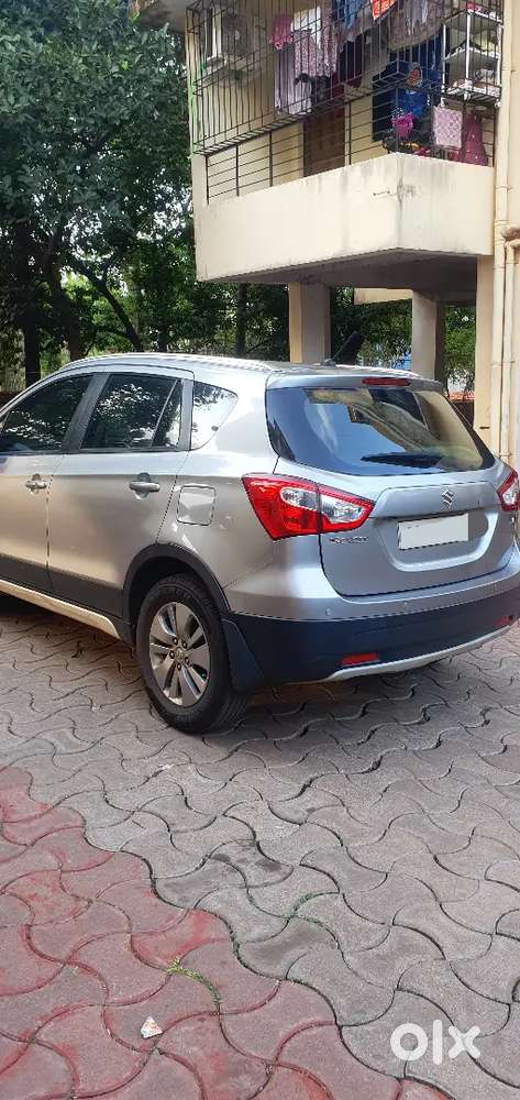 Maruti Suzuki S-cross 1.6 Alpha Diesel Well-maintained