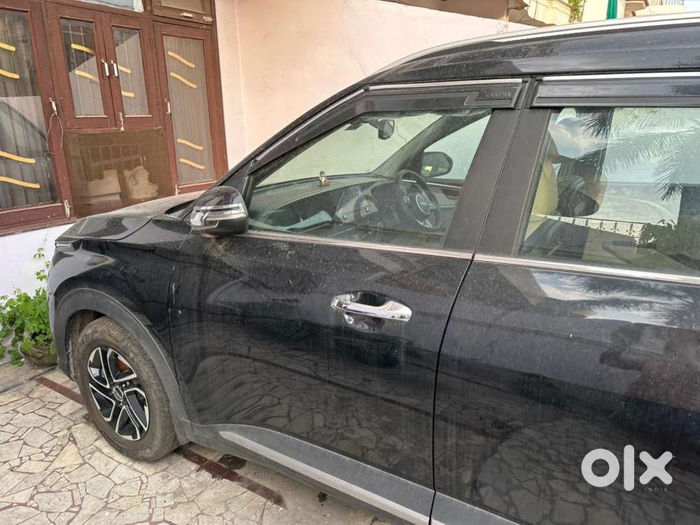 Kia Carens 2024 Diesel Well Maintained